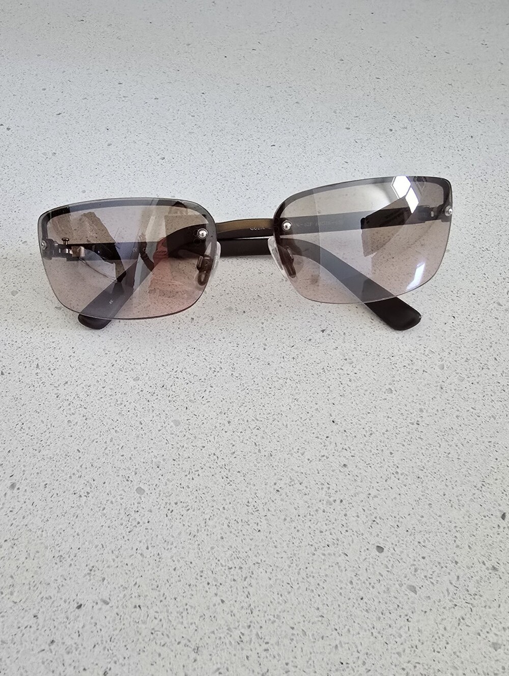 Guess Vintage Rimless Gradient Brown Sunglasses